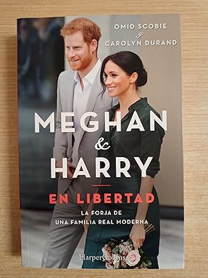Seller image for MEGHAN & HARRY - EN LIBERTAD - La forja de una familia real moderna for sale by Gibbon Libreria