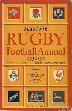 Image du vendeur pour PLAYFAIR RUGBY FOOTBALL ANNUAL 1958-59 mis en vente par Sportspages