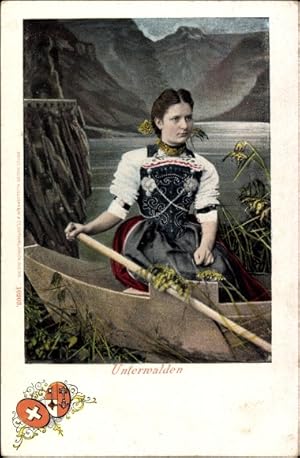 Bild des Verkufers fr Ansichtskarte / Postkarte Kanton Unterwalden Nidwalden Schweiz, Frau in Tracht zum Verkauf von akpool GmbH