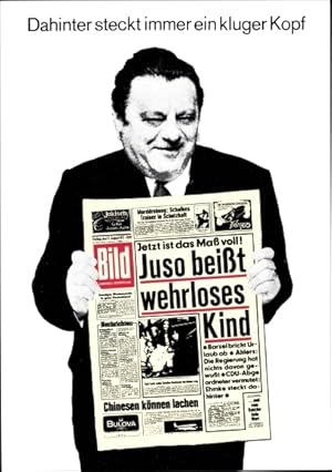 Bild des Verk�ufers f�r K�nstler Ansichtskarte / Postkarte Staeck, Klaus, Franz Josef Strau�, Bild-Zeitung, Juso bei�t wehrloses Kind, Satire - Klaus Staeck Serie A Nr. 12a zum Verkauf von akpool.de - akpool GmbH