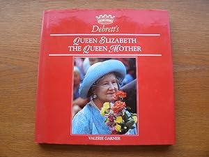 Imagen del vendedor de Debrett's Queen Elizabeth The Queen Mother a la venta por Scene of the Crime, ABAC, IOBA
