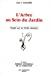 Bild des Verkufers fr L'arbre au sein du jardin [FRENCH LANGUAGE - Soft Cover ] zum Verkauf von booksXpress