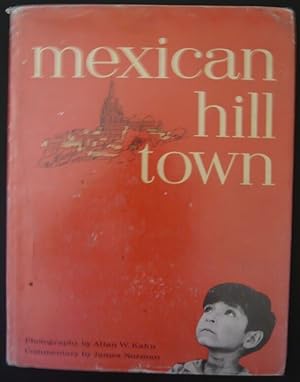 Seller image for Mexican Hill Town for sale by Librairie Sedon