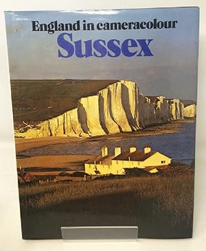 Bild des Verkufers fr Sussex (England in Cameracolour S.) zum Verkauf von Cambridge Recycled Books