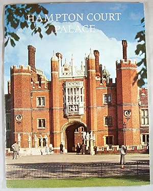Seller image for Hampton Court Palace (Pitkin Pictorial Guide) for sale by Baltimore's Best Books