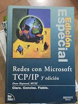 Seller image for REDES DE MICROSOFT :TPC/IP for sale by LA TIENDA DE PACO