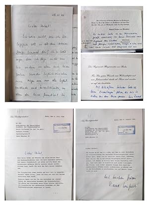 25 eigenhändige oder signierte Briefe und Karten des sechsten Bundespräsidenten (1984-994) von 19...