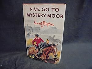 Bild des Verkufers fr Five Go to Mystery Moor zum Verkauf von Gemini-Books