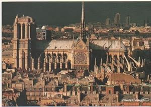 Immagine del venditore per Postal E02185: Notre Dame de Paris, Francia venduto da EL BOLETIN