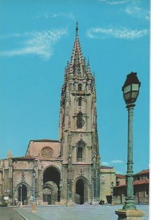 Imagen del vendedor de Postal E01046: catedral de Oviedo a la venta por EL BOLETIN