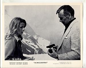 Immagine del venditore per Swiss Conspiracy #608B 1976- 8x10 original B&W still photo -David Janssen & Senta Berger -VG venduto da DTA Collectibles