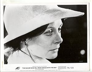 Immagine del venditore per Sailor Who Fell From Grace With The Sea #29 1976-8x10 original B&W promo still.-Sarah Miles-G venduto da DTA Collectibles