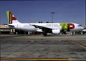 Bild des Verkufers fr Ansichtskarte / Postkarte Portugiesisches Passagierflugzeug, Tap Air Portugal, Airbus A320, CS TNJ zum Verkauf von akpool GmbH