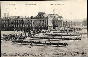 Ansichtskarte / Postkarte Potsdam in Brandenburg, Königliches Stadtschloss, Parade im Lustgarten,...