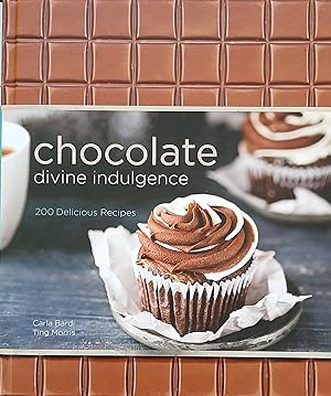 Imagen del vendedor de chocolate divine indulgence: 200 Delicious Recipes a la venta por Hill End Books