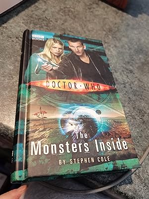 Immagine del venditore per Doctor Who: Monsters Inside venduto da SGOIS