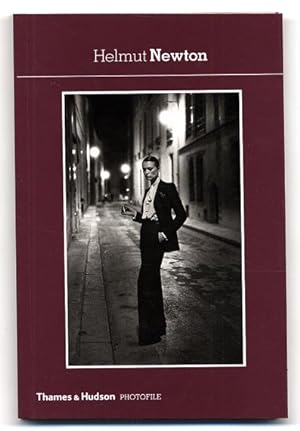 Imagen del vendedor de Helmut Newton: Photofile a la venta por The Old Print Shop, Inc.