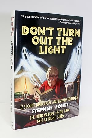 Imagen del vendedor de Don't Turn Out the Light a la venta por Lasting Words Ltd