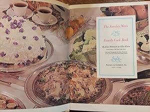 Image du vendeur pour The Sunday News Family Cook Book mis en vente par The Book House, Inc.  - St. Louis