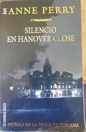 SILENCIO EN HANOVER CLOSE.