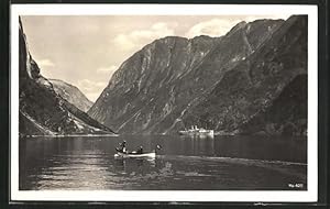 Bild des Verkufers fr Ansichtskarte Passagierschiff Oceana im Naerofjord zum Verkauf von Bartko-Reher