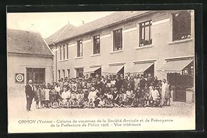 Image du vendeur pour Carte postale Ormoy, Colonie de vacances de la Socit Amicale et de Prvoyance de la Prfecture de Police - Vue intrieur mis en vente par Bartko-Reher