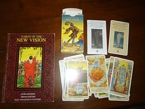 Bild des Verkufers fr Tarot of the New Vision (Book & Cards) zum Verkauf von Gargoyle Books, IOBA