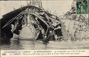 Ansichtskarte / Postkarte Toulon Var, Catastrophe du Liberté 1911, Le Renflouement