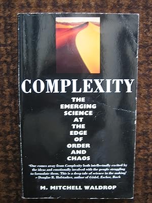 Imagen del vendedor de Complexity: The Emerging Science at the Edge of Order and Chaos a la venta por Tiger books