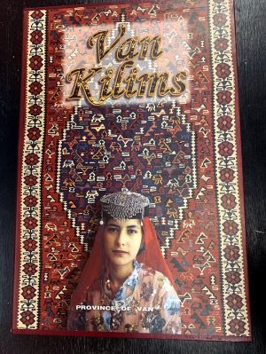 Immagine del venditore per Van Kilims venduto da Robinson Street Books, IOBA