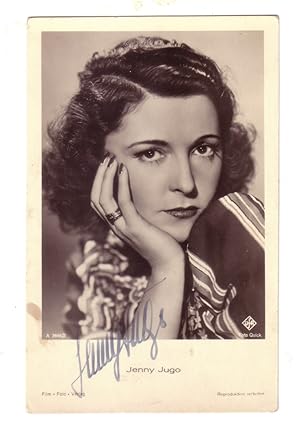 JENNY JUGO (1904 - 2001). Österreichische Schauspielerin.FOTO-KARTE SIGNIERT. UfA. Foto: Quick.