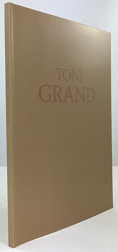 Imagen del vendedor de Toni Grand. Katalog zu den Ausstellungen in Wien, Koblenz u. Aachen von Sept. 1994 - Juni 1995. a la venta por Antiquariat Heiner Henke