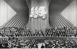 Eröffnung des X. Parteitages der SED am 11.4.1981 im Palast der Republik.