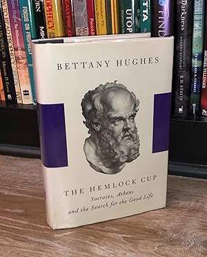 Image du vendeur pour The Hemlock Cup. Socrates, Athens, & the Search for the Good Life mis en vente par Forgotten Lore