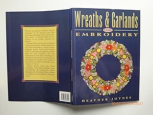 Bild des Verkufers fr Wreaths and garlands for embroidery zum Verkauf von Aucott & Thomas