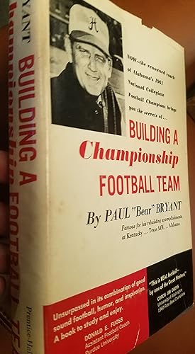 Imagen del vendedor de Building a Championship Football Team a la venta por Fantastic Book Discoveries