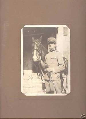 Immagine del venditore per Fotografia WWI, militare con cavallo 1916 venduto da Chartaland