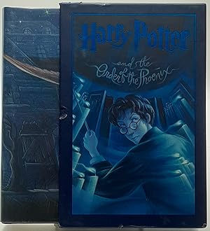 Immagine del venditore per Harry Potter and the Order of the Phoenix. venduto da Zephyr Books