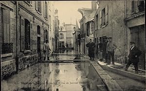 Ansichtskarte / Postkarte Meulan en Yvelines, Straßenpartie, Crue de Janvier 1910