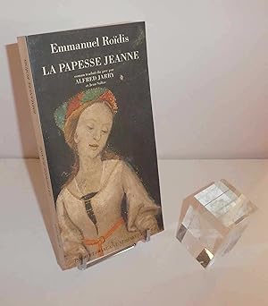Seller image for La papesse Jeanne, roman traduit du Grec par Alfred Jarry. Actes Sud. 1992. for sale by Mesnard - Comptoir du Livre Ancien