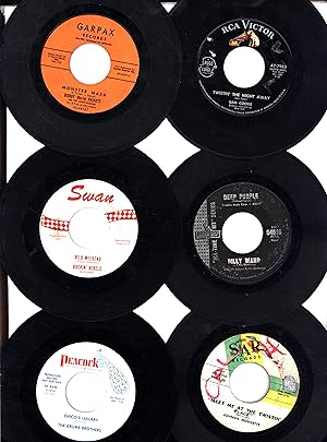 Bild des Verkufers fr SIX 45 RPM "SINGLES" FROM THE YEAR 1962: Monster Mash, Twistin' The Night Away, Wild Weekend, Deep Purple/Stardust, Chico's Lullaby, Meet Me At The Twistin' Place zum Verkauf von Cat's Curiosities