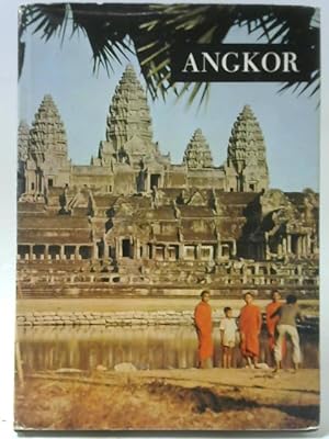 Bild des Verkufers fr Angkor - Die Vergessene Tempelstadt im Urwald zum Verkauf von World of Rare Books