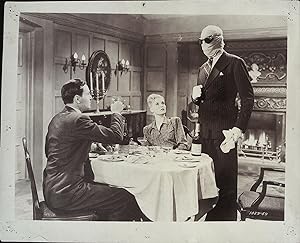 Seller image for The Invisible Man Returns 8 X 10 Still 1940 Cedric Hardwicke, Vincent Price for sale by AcornBooksNH
