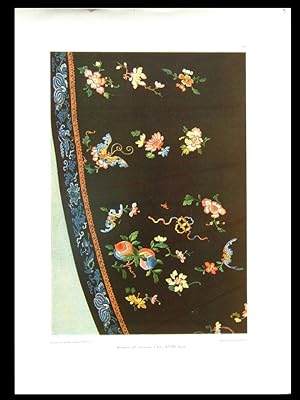 BRODERIES DE VETEMENT, CHINE -1925- PHOTOLITHOGRAPHIE, CHINESE EMBROIDERY