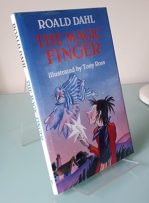 Imagen del vendedor de The Magic Finger a la venta por Dandy Lion Editions