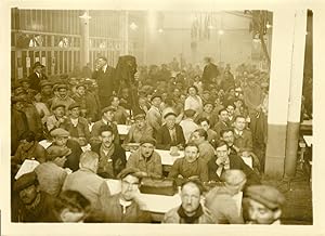 "INAUGURATION du POSTE de T.S.F. au réfectoire d'usines CIROËN 1931" Photo de presse originale G....