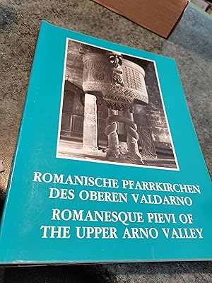 Immagine del venditore per Romanische Pfarrkirchen des Oberen Valdarno / Romanesque Pievi of the Upper Arno Valley venduto da SGOIS