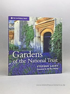 Seller image for Gardens of the National Trust. for sale by Bibliotheca Botanica