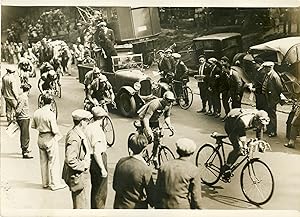 "Départ de la course PARIS-BREST 1931 à ST-CLOUD" Photo de presse originale G. DEVRED Agence ROL ...