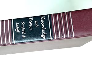 Immagine del venditore per Knowledge and Power. Essays on Science and Government. venduto da Plurabelle Books Ltd